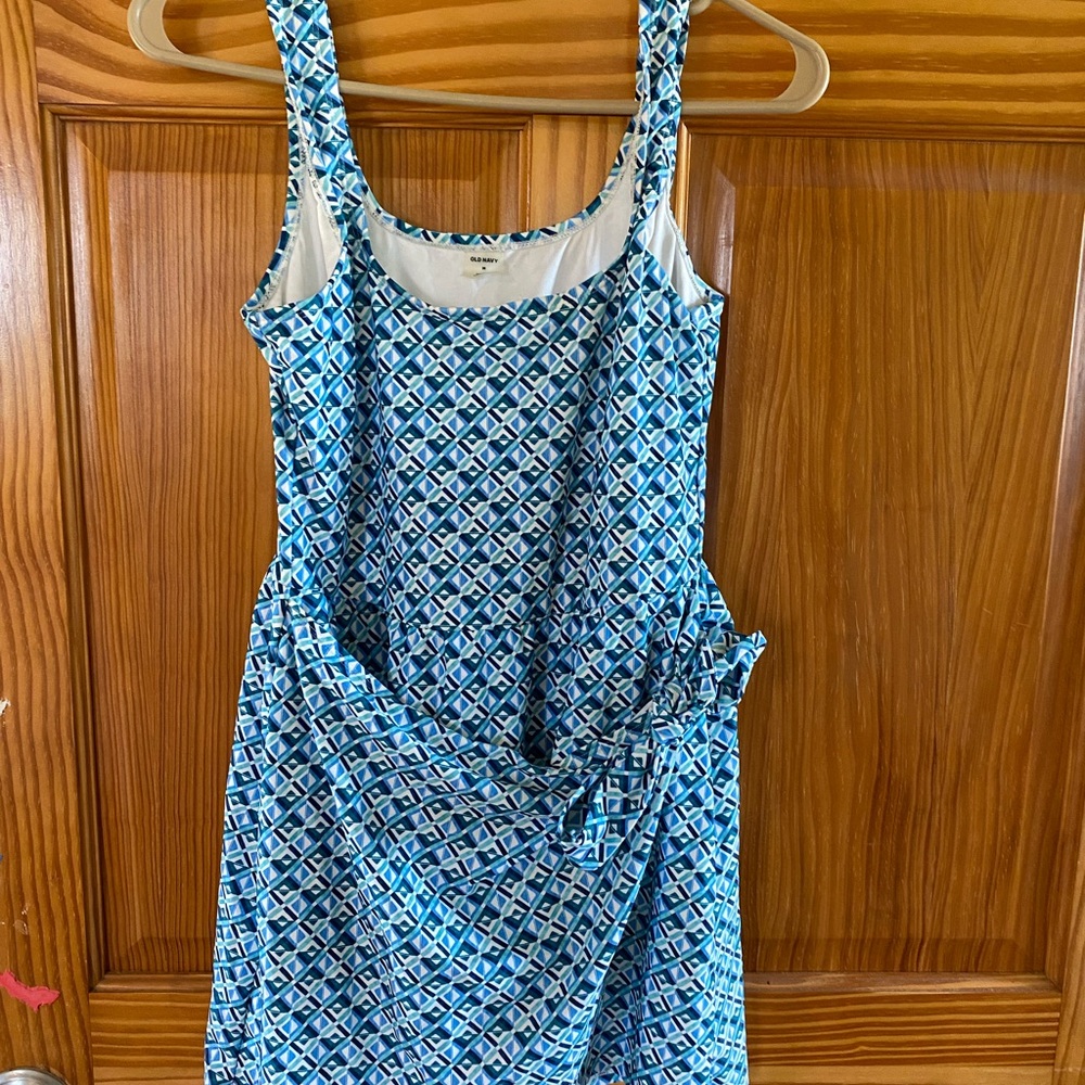 Old Navy Blue and White Ruched Wrap Sundress